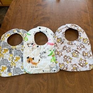 Cute Animal Print Quilted Baby Bibs - Multicolor